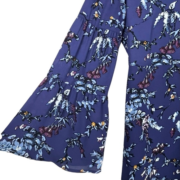 NWT Loft Purple Floral Dress with Tiered Bell Sleeves Size 2 Petite - Picture 7 of 11